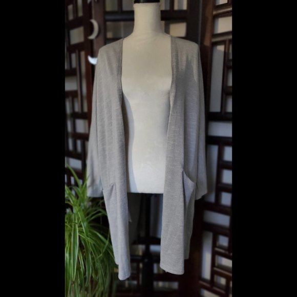 NWT Anthropologie Donni Relaxed Gray Open Front Cardigan (Size OSFA) - Picture 2 of 6